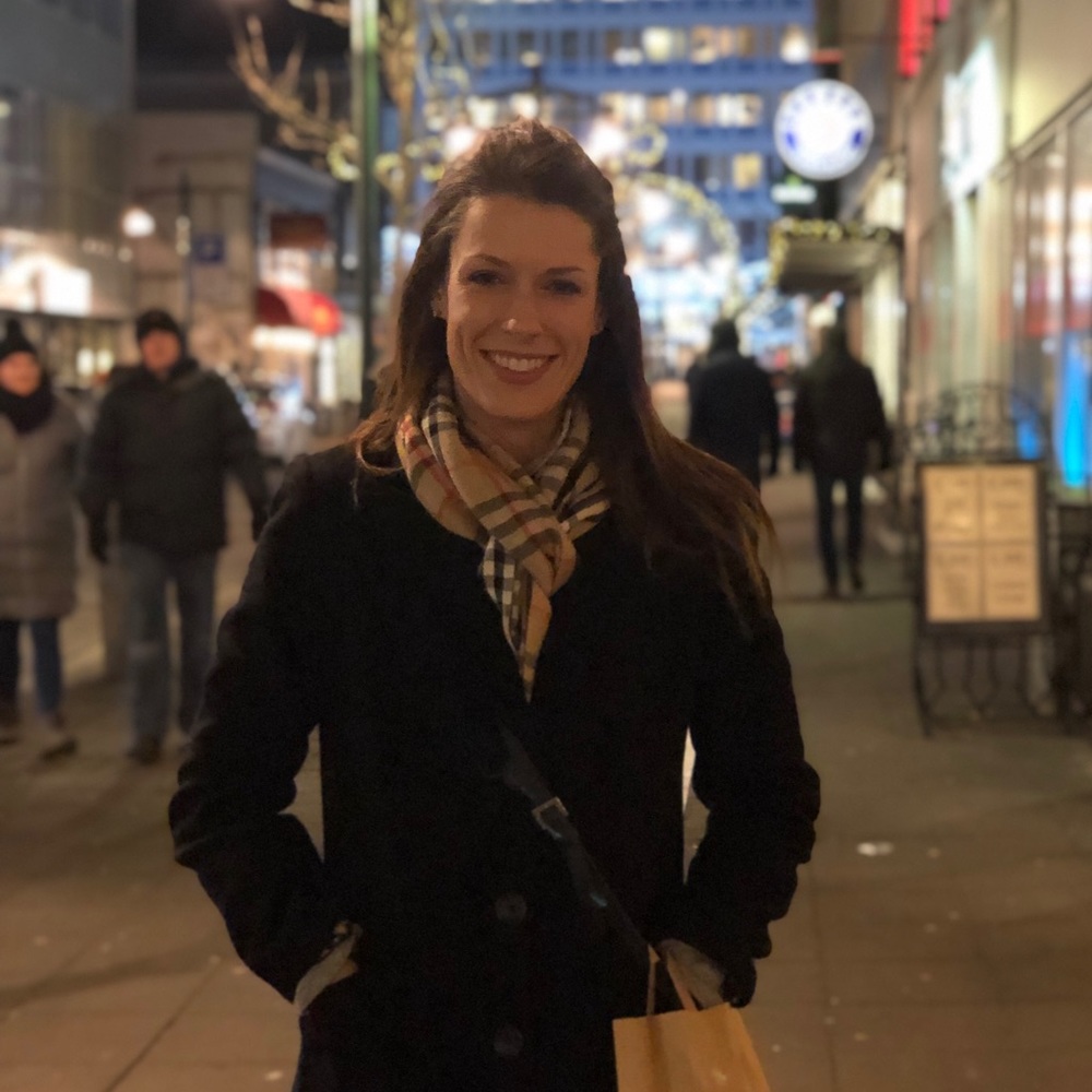 Meet your Posher, Lauren